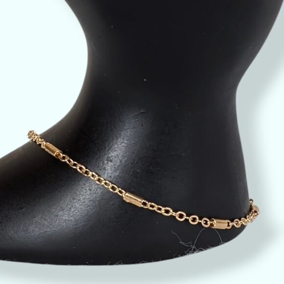 (2/$20) Dainty Metal Chain Bracelet - Picture 2 of 5